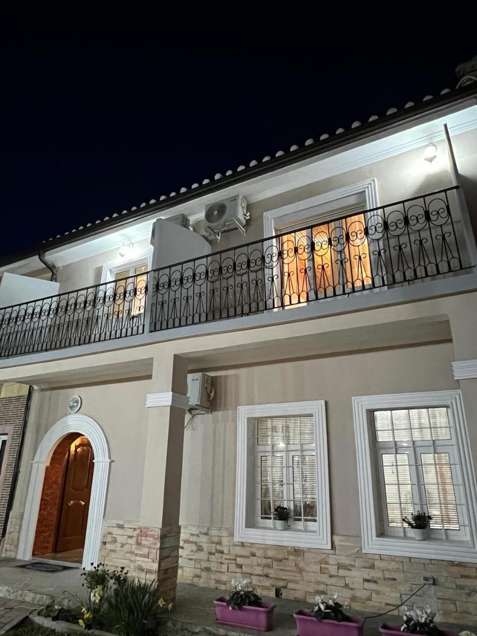 Garden Villa Guni Kruje Bagian luar foto