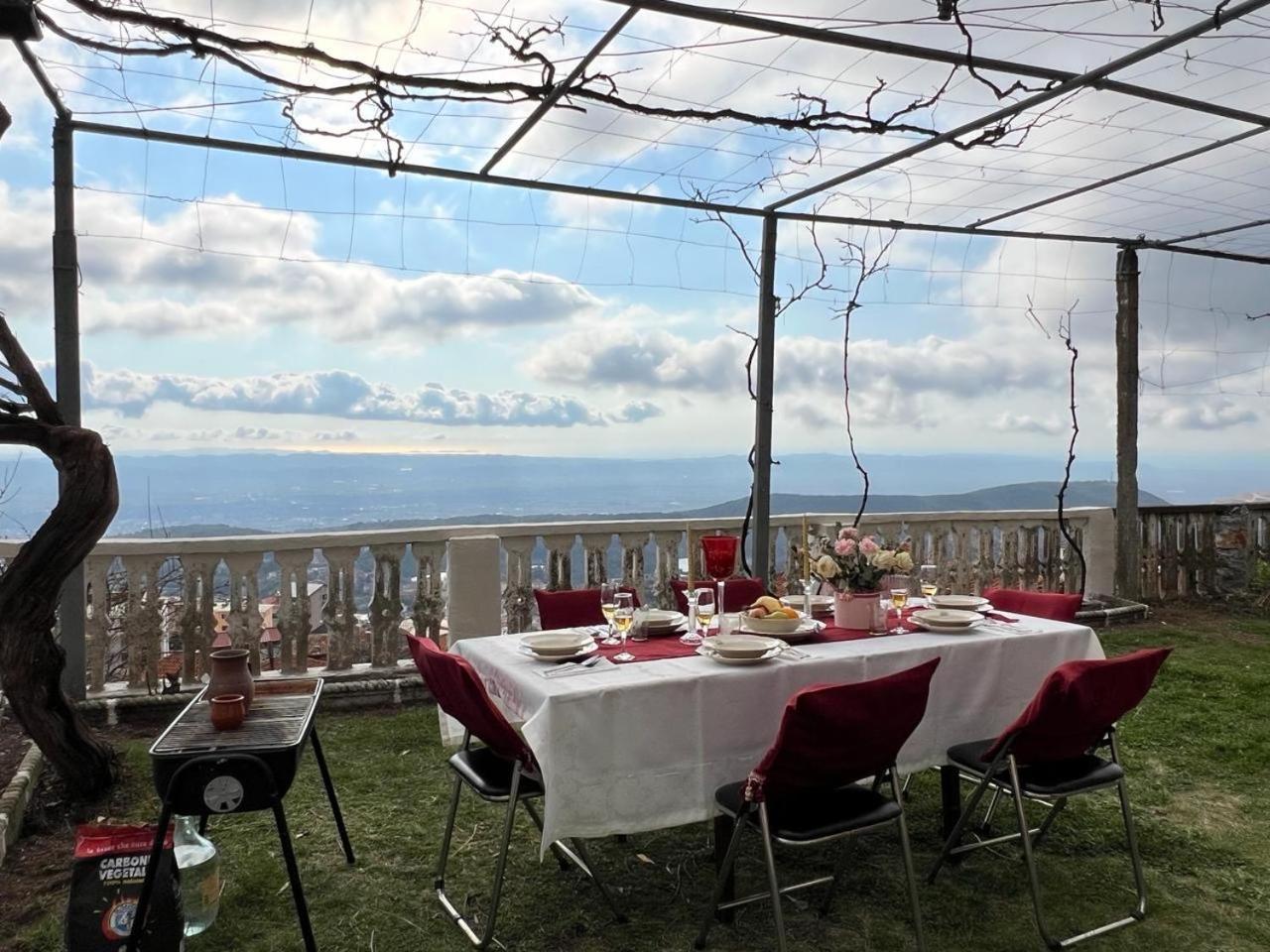 Garden Villa Guni Kruje Bagian luar foto