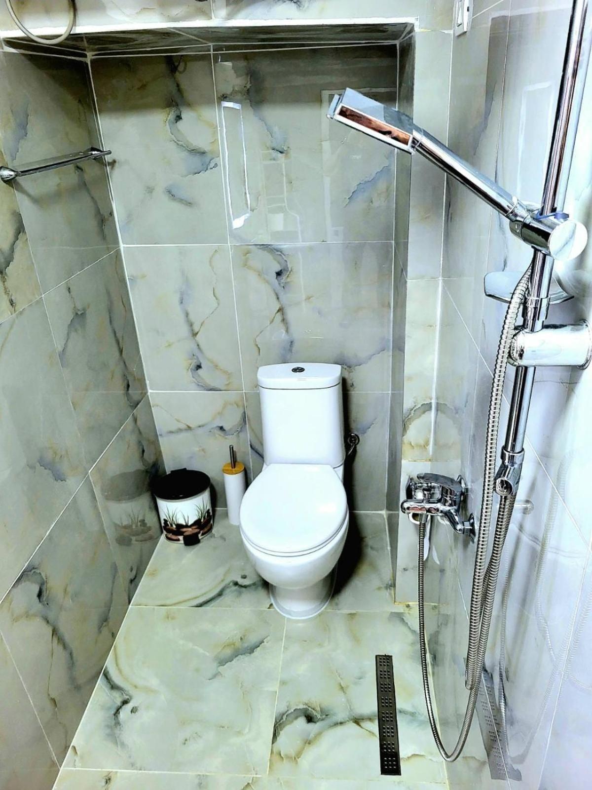 Garden Villa Guni Kruje Bagian luar foto